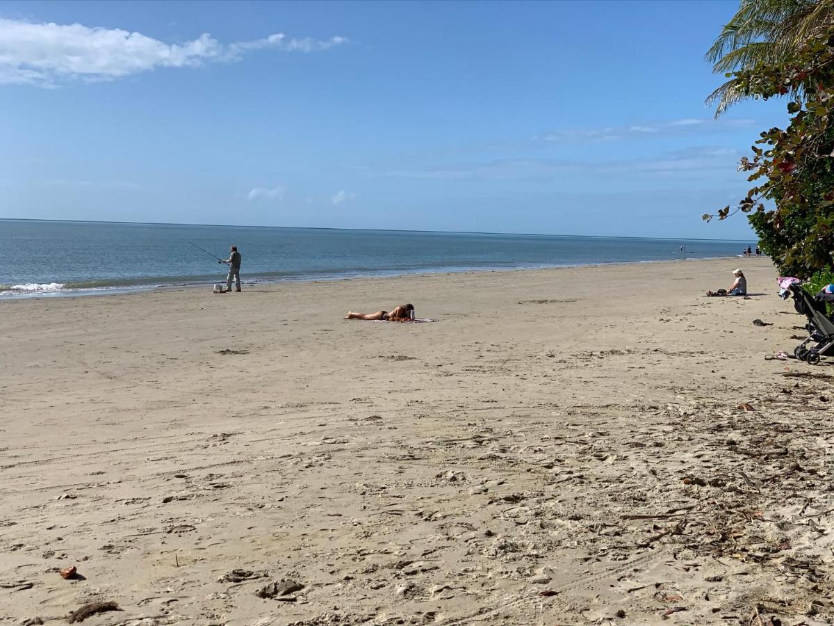 Beachside Apartment 1 With Plunge Pool Port Douglas Esterno foto