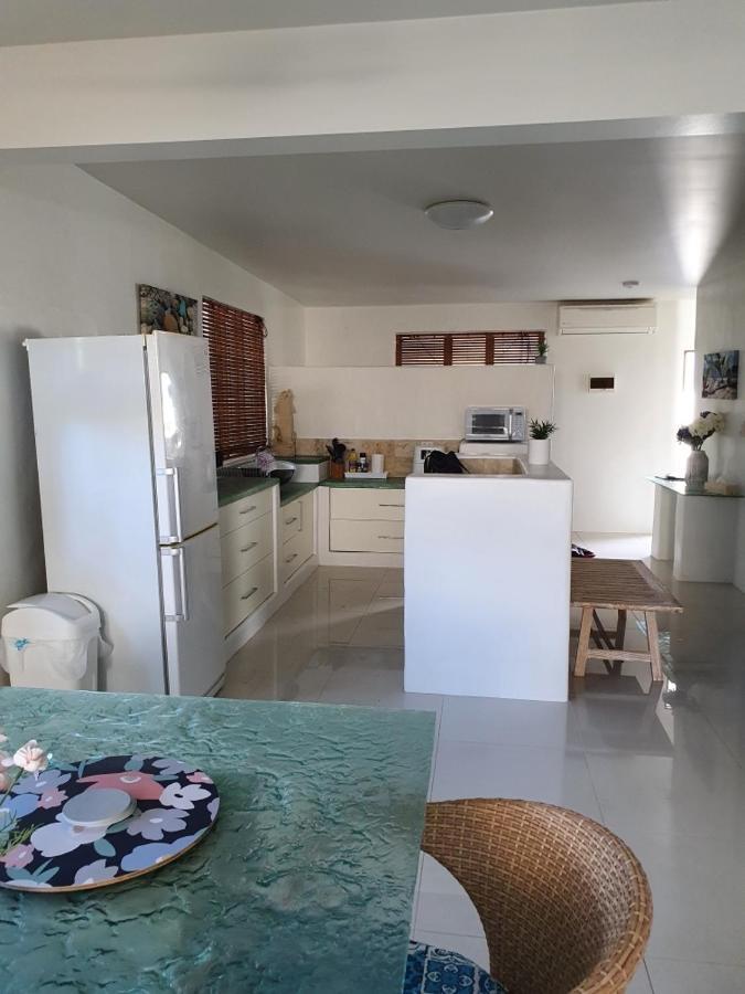 Beachside Apartment 1 With Plunge Pool Port Douglas Esterno foto