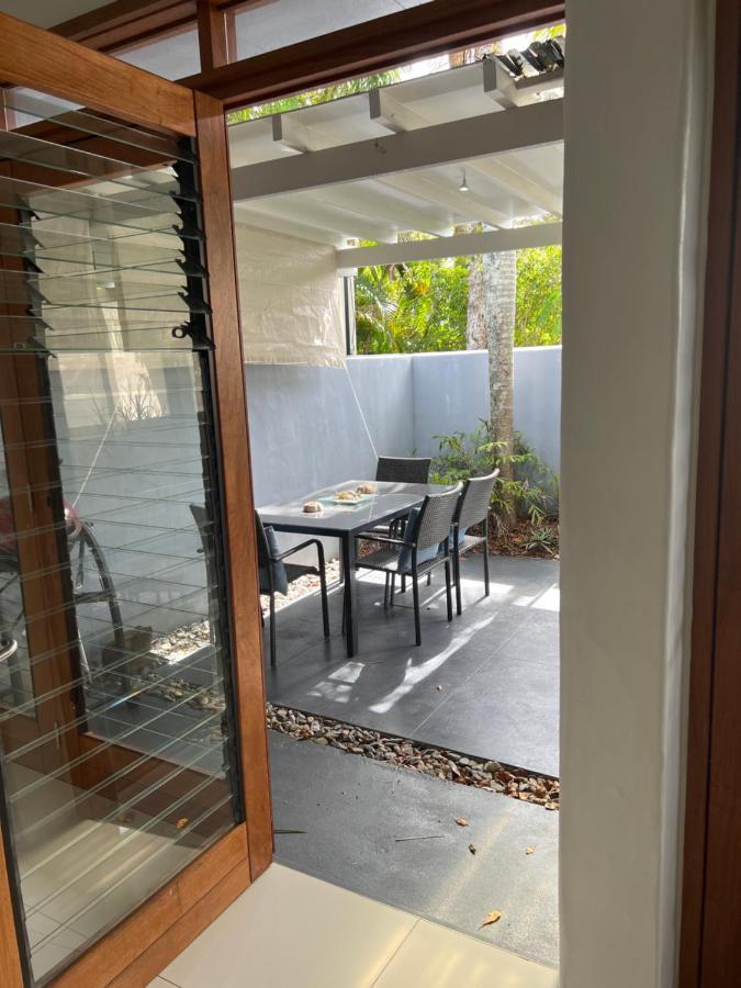 Beachside Apartment 1 With Plunge Pool Port Douglas Esterno foto